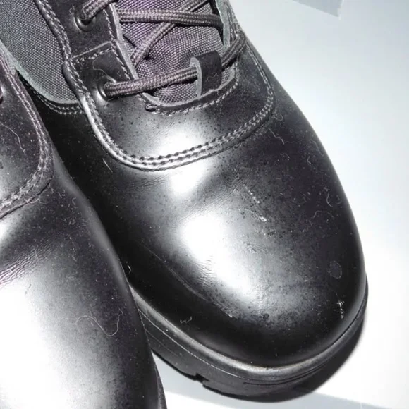 Skechers Black Men's Boots - Picture 2 of 6